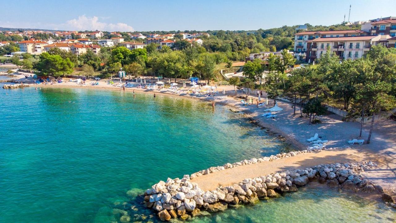 Apartments Katarina Малинска Экстерьер фото